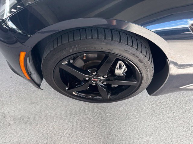 Used 2015 Chevrolet Corvette Stingray Coupe w/ 2LT Preferred Equipment Group RWD image 18