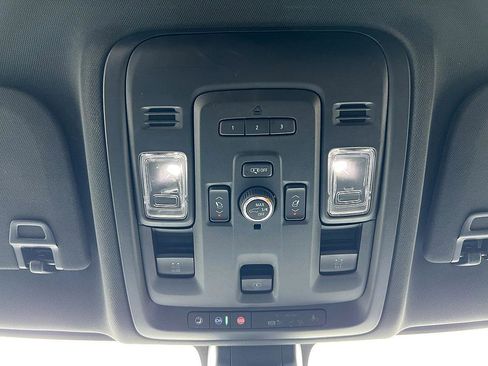 Used 2022 Chevrolet Tahoe RST w/ Sport Performance Package image 19