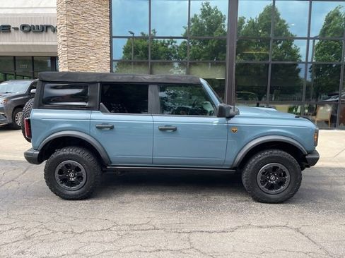 Used 2021 Ford Bronco Badlands AWD/4WD image 2