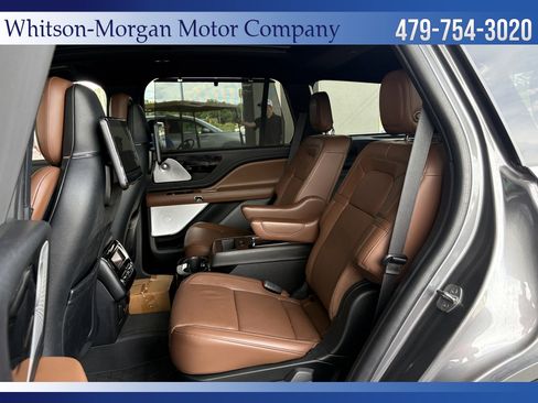 Used 2022 Lincoln Aviator Reserve w/ Equipment Group 201A AWD/4WD image 36