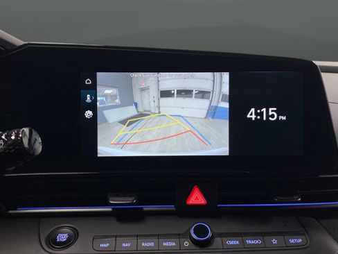 New 2026 Hyundai Elantra SEL FWD image 13