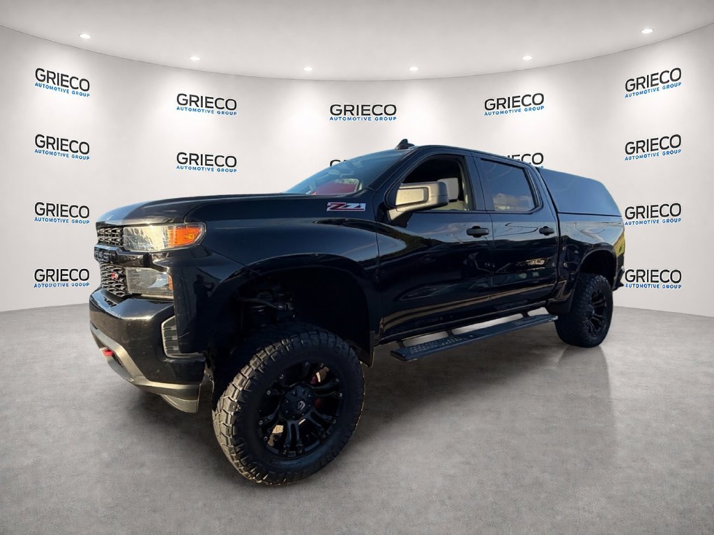 Used 2021 Chevrolet Silverado 1500 Custom Trail Boss w/ Midnight Edition AWD/4WD image 3