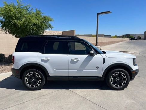 Used 2022 Ford Bronco Sport Outer Banks w/ Tech Package image 3