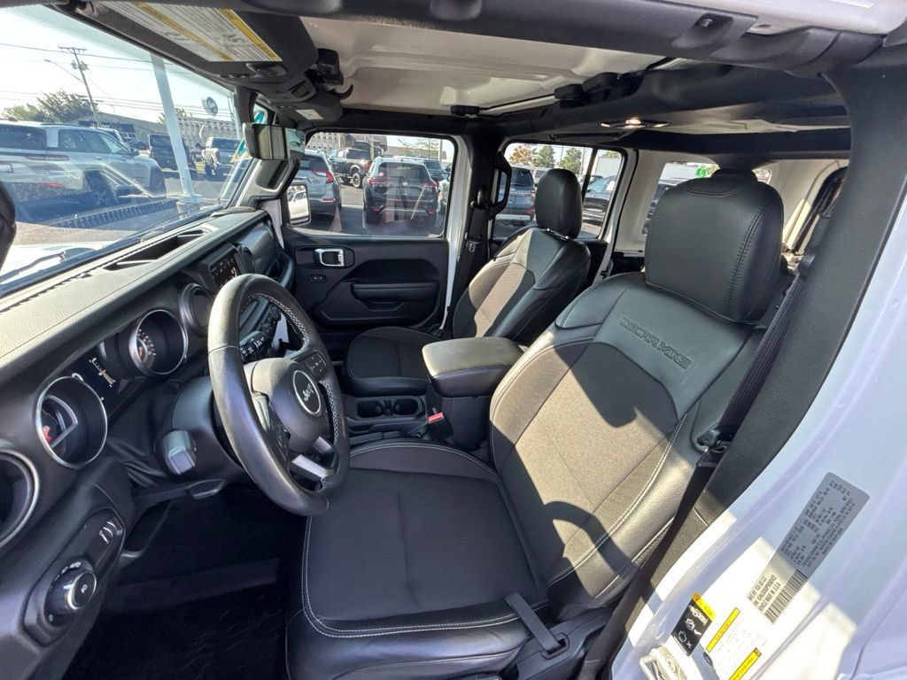 Used 2023 Jeep Wrangler Unlimited Sport AWD/4WD image 23