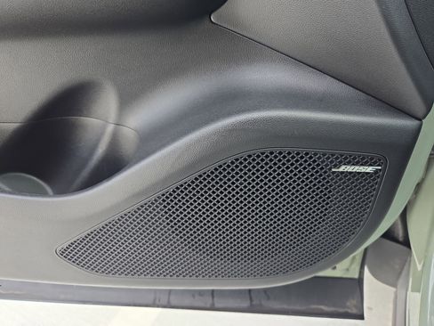 Used 2025 Hyundai Santa Cruz Limited image 15