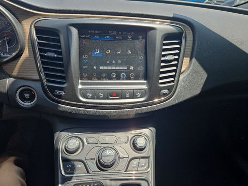 Used 2016 Chrysler 200 C w/ Premium Group AWD/4WD image 10