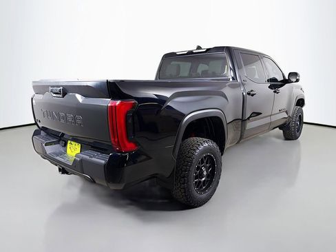 Used 2022 Toyota Tundra SR5 w/ SR5 Premium Package AWD/4WD image 6