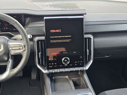 New 2026 GMC Acadia Elevation image 15