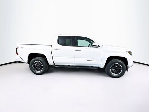 Used 2026 Toyota Tacoma TRD Sport AWD/4WD image 11