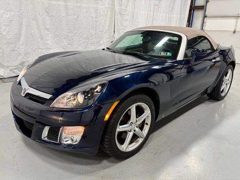 Used 2007 Saturn Sky Red Line RWD image 10