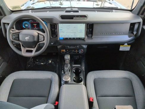 New 2026 Ford Bronco 4-Door image 14