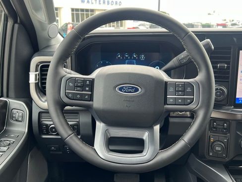 New 2026 Ford F250 Lariat w/ Lariat Ultimate Package image 32