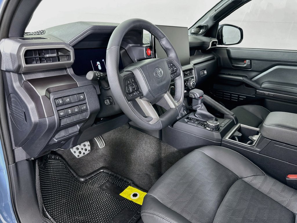 Used 2026 Toyota 4Runner TRD Sport Premium AWD/4WD image 9
