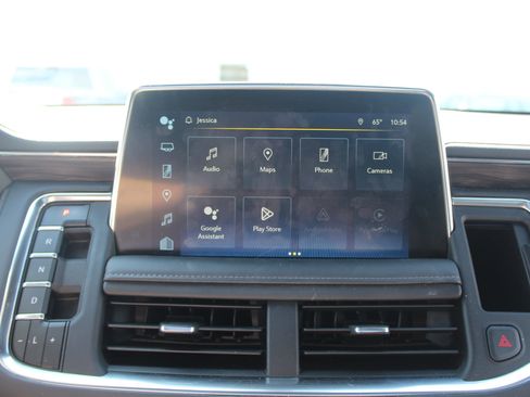 Used 2023 Chevrolet Tahoe Z71 w/ Z71 Off-Road Package image 11