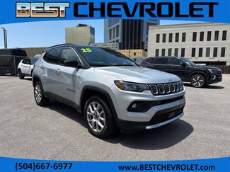 Used 2025 Jeep Compass Limited AWD/4WD video 1