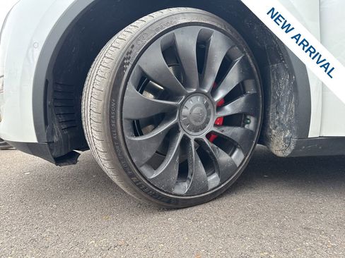 Used 2022 Tesla Model Y Performance image 25