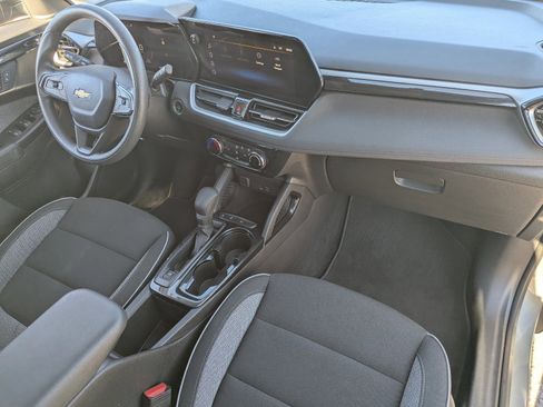 Used 2024 Chevrolet TrailBlazer LT w/ Driver Confidence Package image 13