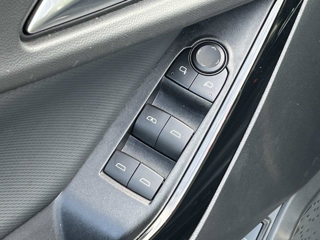 Used 2025 Chevrolet Equinox LT w/ Convenience Package II AWD/4WD image 26