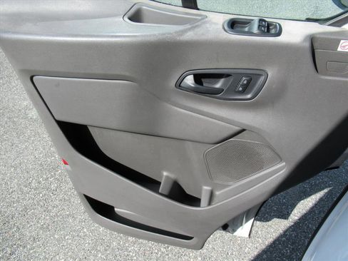 Used 2020 Ford Transit 250 Low Roof image 20