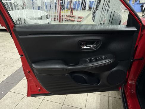 Used 2024 Honda HR-V Sport image 29