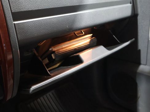 Used 2005 Dodge Dakota SLT image 24