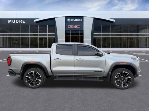 Used 2024 GMC Canyon Elevation w/ Convenience Package RWD image 2