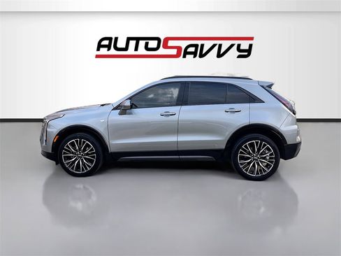 Used 2025 Cadillac XT4 Sport image 4