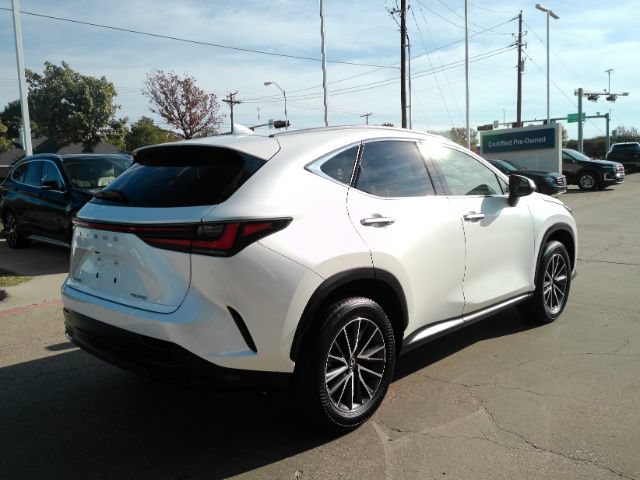 Used 2024 Lexus NX 250 FWD image 8