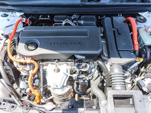 Used 2025 Honda Accord Sport image 39