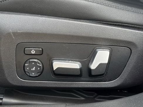 Used 2020 BMW 330i Sedan w/ Convenience Package image 27