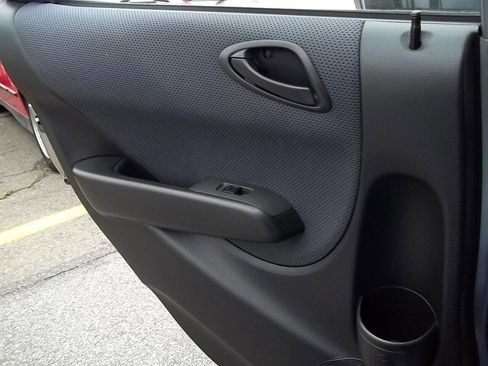 Used 2008 Honda Fit Sport image 12