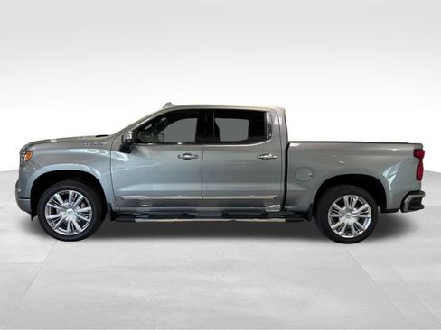 Used 2025 Chevrolet Silverado 1500 High Country w/ High Country Premium Package image 4