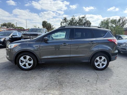 Used 2016 Ford Escape SE w/ SE Leather Comfort Package image 4