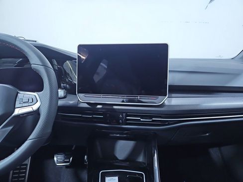 New 2025 Volkswagen GTI SE image 18