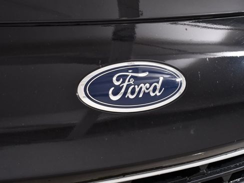 Used 2022 Ford Escape SE w/ SE Sport Appearance Package AWD/4WD image 21
