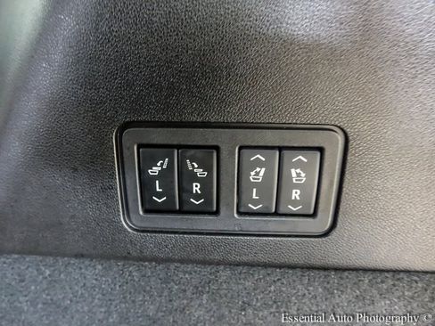 Certified 2024 Cadillac XT6 Premium Luxury w/ LPO, Floor Liner Package image 24