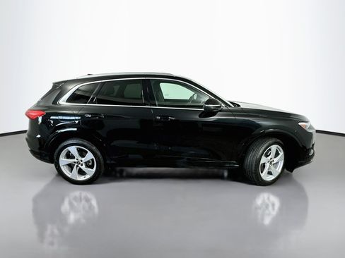 Used 2025 Audi Q5 Premium Plus w/ Premium Plus AWD/4WD image 8