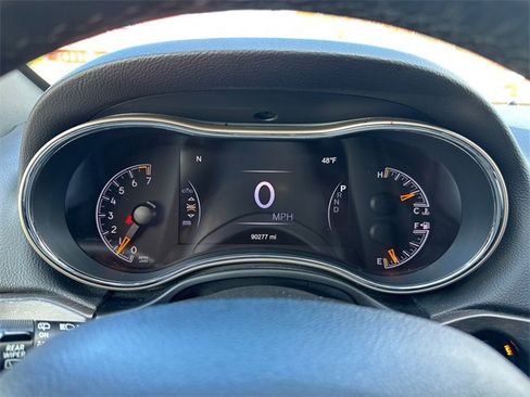 Used 2016 Jeep Grand Cherokee Laredo w/ Quick Order Package 23E image 25