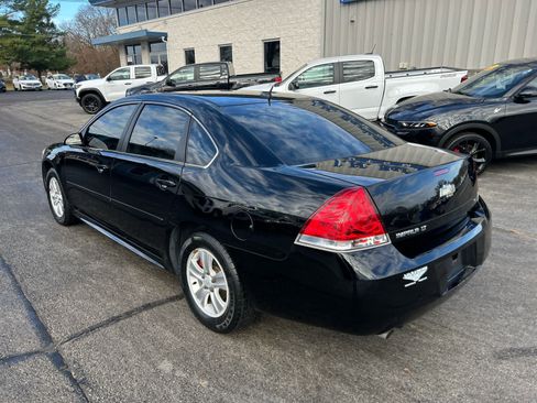 Used 2015 Chevrolet Impala LT w/ LT Sunroof Package image 5