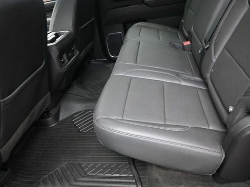 Used 2022 Chevrolet Silverado 1500 LT Trail Boss w/ LT Trail Boss Premium Package image 21