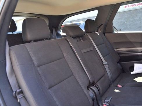 Used 2022 Dodge Durango SXT image 32