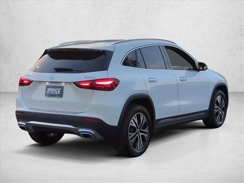 Certified 2025 Mercedes-Benz GLA 250 4MATIC image 5