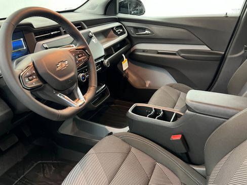 New 2027 Chevrolet Bolt LT image 17