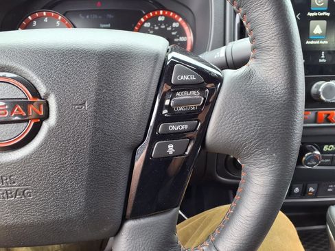 Used 2026 Nissan Frontier PRO-4X AWD/4WD image 14