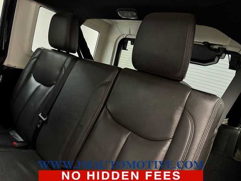 Used 2017 Jeep Wrangler Unlimited Sport w/ Quick Order Package 24S AWD/4WD image 15