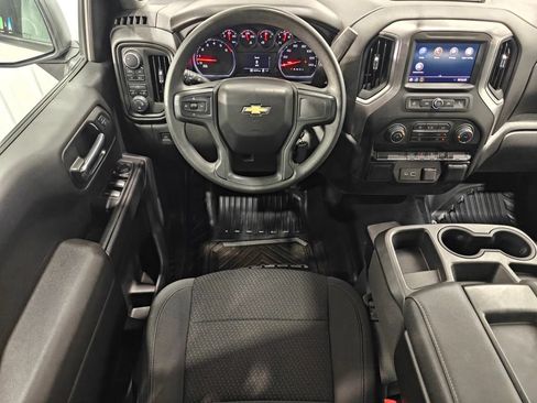Used 2022 Chevrolet Silverado 1500 W/T w/ WT Fleet Convenience Package AWD/4WD image 4