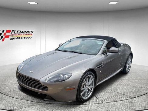 Used 2015 Aston Martin V8 Vantage Roadster image 9
