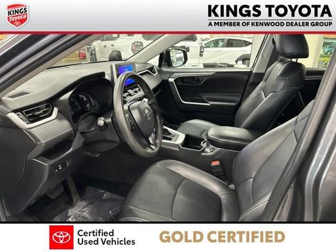 Certified 2024 Toyota RAV4 LE FWD image 10