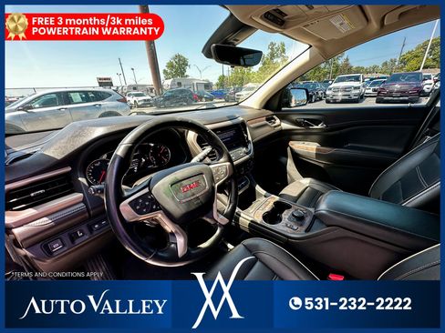 Used 2020 GMC Acadia Denali w/ Technology Package AWD/4WD image 15