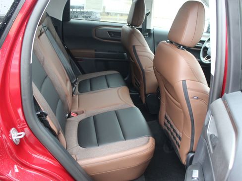 New 2025 Ford Bronco Sport Outer Banks w/ Outer Banks Tech Package+ image 14